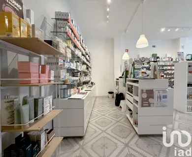 Boutique/Local commercial  à Mira