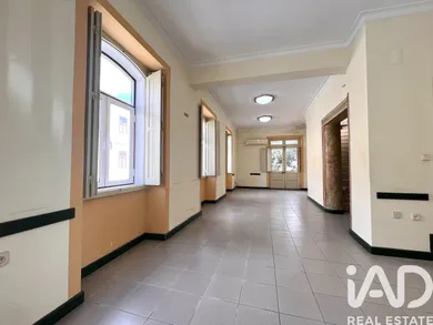 Loja / Estabelecimento Comercial  em Setúbal (São Julião, Nossa Senhora da Anunciada e Santa Maria da Graça)
