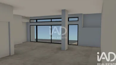 Loja / Estabelecimento Comercial em Quelfes