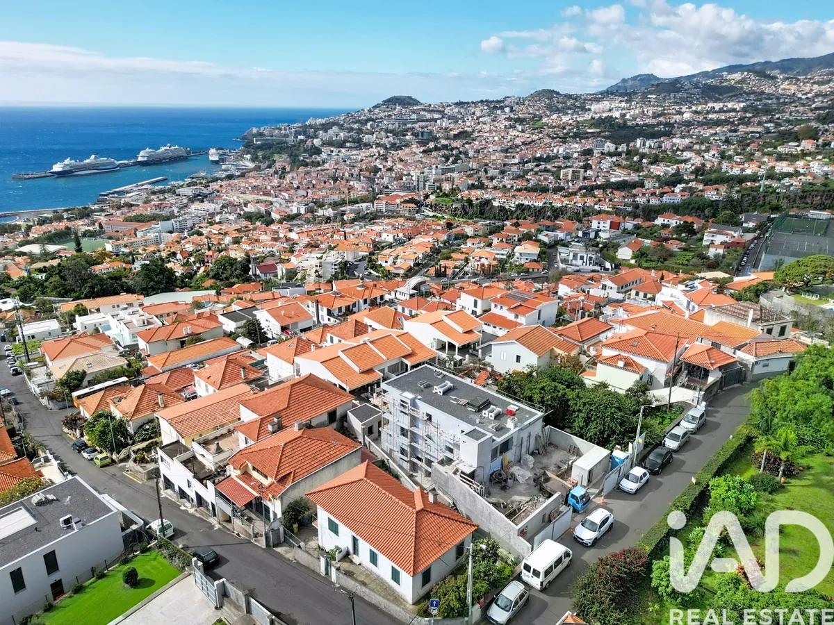 Apartamento 2 quartos de 130 m² em Funchal (Santa Maria Maior)