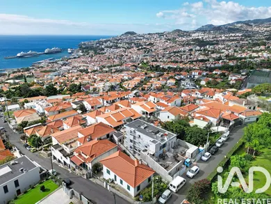 Apartamento T2 em Funchal (Santa Maria Maior)