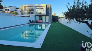 Casa tradicional em Corroios