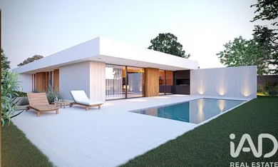 Casa/Moradia  em Santa Maria, São Pedro e Sobral da Lagoa