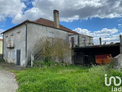 Casa/Moradia  em Vila de Ala