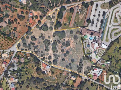 Terreno em Quarteira