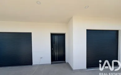 House  in Amora