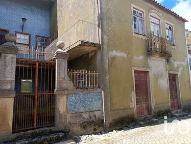 Village house  in Azinhoso