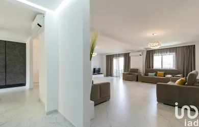 Apartamento T3 em Quarteira
