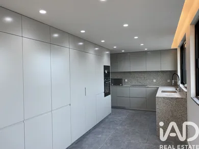 Apartamento T3 em Mafamude e Vilar do Paraíso