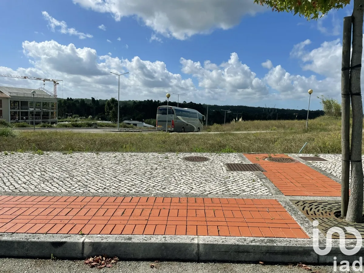 Terreno de 360 m² em Oliveira do Bairro
