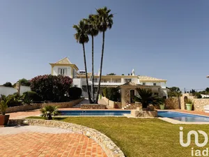 House at Santa Bárbara de Nexe