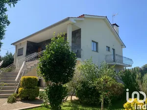 Casa/Moradia em Geraz Do Lima (Santa Maria, Santa Leocádia E Moreira) E Deão