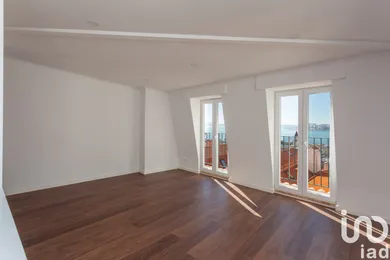 Apartamento T2 em Misericórdia