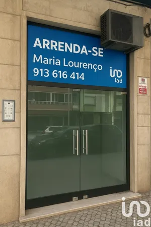 Boutique/Local commercial à Alvalade