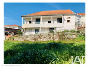 Casa/Moradia  em Belinho e Mar