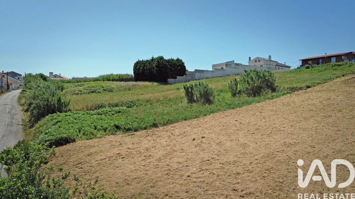 Terreno de 1341 m² em Alfeizerão