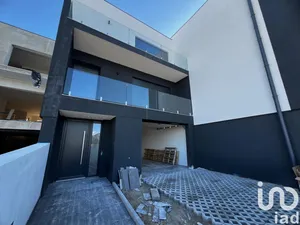 Casa/Moradia em Fregim