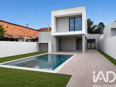 Casa/Moradia em Paredes