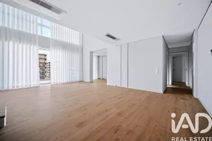Apartamento T3 em Algés, Linda-a-Velha e Cruz Quebrada-Dafundo