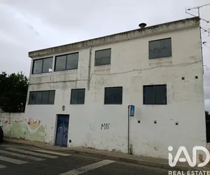 Armazém em Almeirim