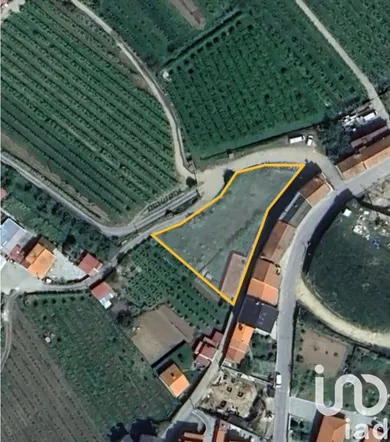 Terrain à batir à Britiande