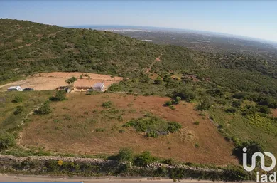 Terreno em Conceição e Estoi