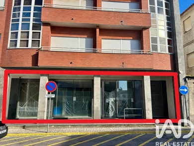 Shop/Premises commercial  in Vila Praia de Âncora