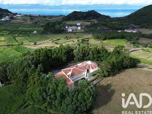 House  in Piedade