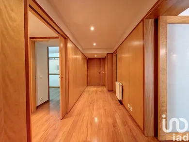 Apartamento T3 em Lordelo Do Ouro E Massarelos