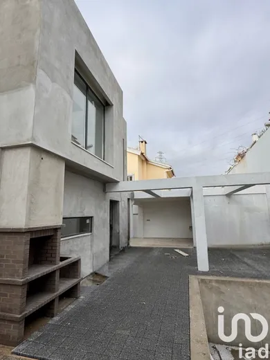 Maison  à Corroios