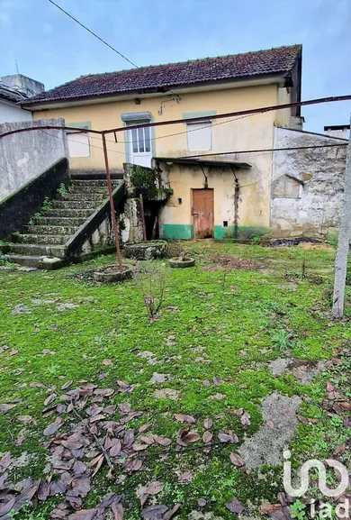 House  in Cardielos e Serreleis