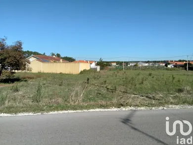 Terreno urbano  em Monte Redondo e Carreira