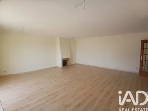 Apartment T4 in Faro (Sé e São Pedro)