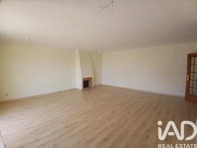 Apartamento T4 em Faro (Sé e São Pedro)