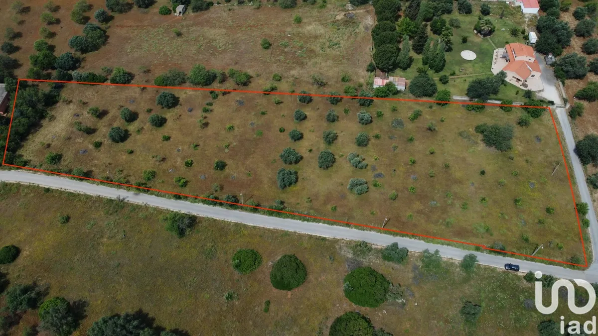 Terreno de 9990 m² em Loulé (São Sebastião)
