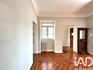 Apartment T4 in Cedofeita, Santo Ildefonso, Sé, Miragaia, São Nicolau e Vitória