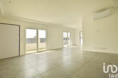 Casa em Fernão Ferro