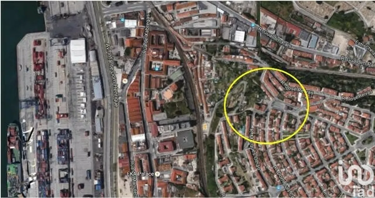 Terreno urbano de 600 m² em Beato