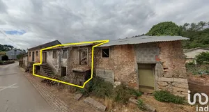 Village house  at Cumeeira