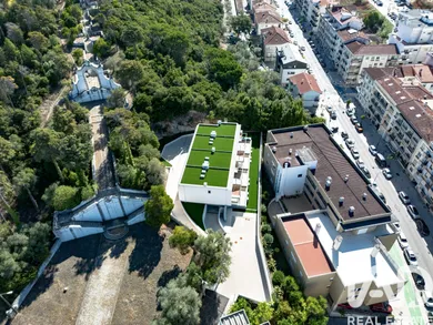 House in Leiria, Pousos, Barreira e Cortes