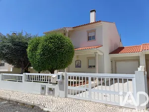 Casa em São Martinho do Porto