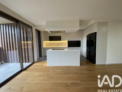 Apartamento T3 em Oliveira do Douro