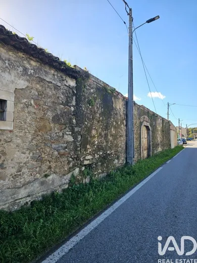 Armazém em Bárrio