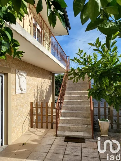 Maison  à Tourais e Lajes