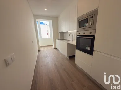 Apartamento T2 em Faro (Sé e São Pedro)