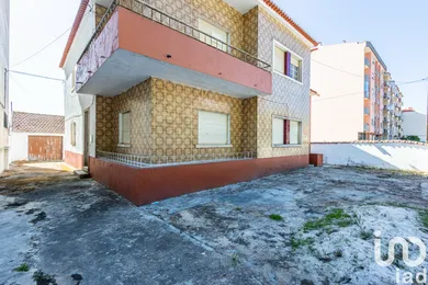Moradia em banda  em Rio Maior