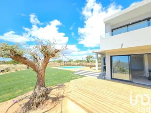 Maison de campagne à Quarteira