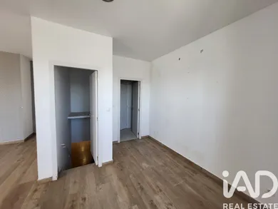 Loja / Estabelecimento Comercial  em Algés, Linda-a-Velha e Cruz Quebrada-Dafundo