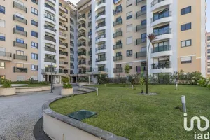 Apartment T2 at Massamá e Monte Abraão