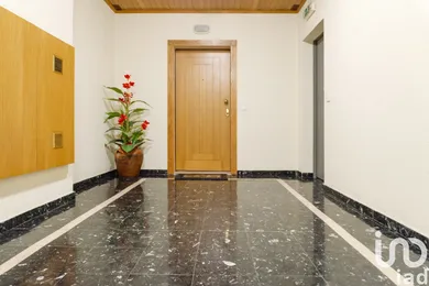 Apartment T4 in Santarém (Marvila), Santa Iria Da Ribeira De Santarém, Santarém (São Salvador) E Santarém (São Nicolau)